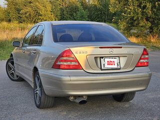 2004 Mercedes-Benz C-Класс 230 II (W203), бежевый, 440000 рублей, вид 4