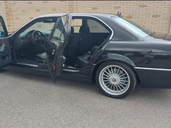 2001 BMW 7 серии 740Li III (E38) Рестайлинг, чёрный - вид 12