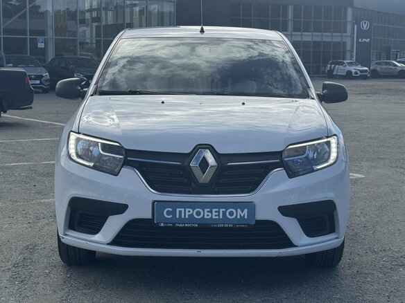 2019 Renault Logan II Рестайлинг, белый - вид 1