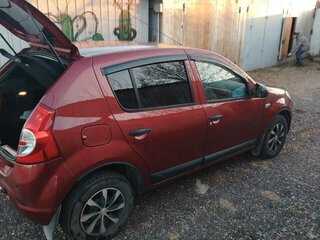 2013 Renault Sandero I, пурпурный, 716000 рублей, вид 4