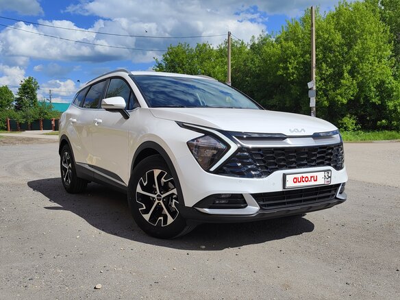 2024 Kia Sportage V, белый, 3900000 рублей - вид 1