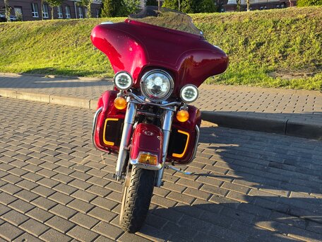 2012 Harley-Davidson Electra Glide, красный, 920000 рублей, вид 1