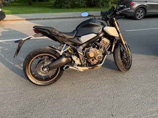 2021 Honda CB 650R, чёрный, 1395000 рублей, вид 2