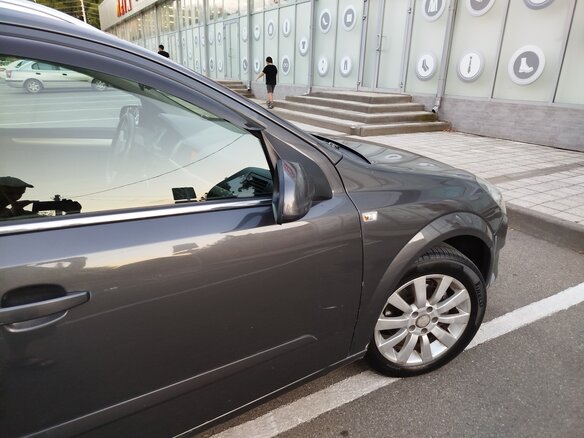 2008 Opel Astra H Рестайлинг, серый, 540000 рублей - вид 3
