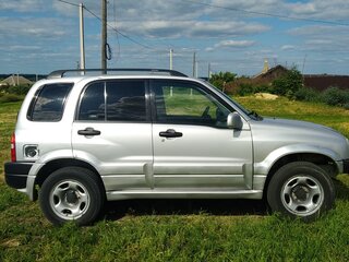 2000 Suzuki Grand Vitara I, серебристый, 580000 рублей, вид 3