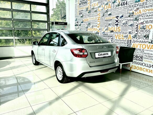 2025 Lada (ВАЗ) Granta I Рестайлинг, серый, 1100000 рублей - вид 6