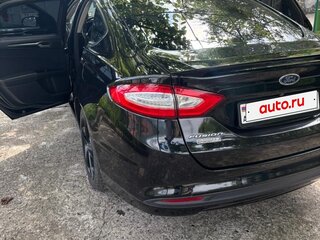 2016 Ford Fusion (North America) II, чёрный, 1100000 рублей, вид 3