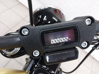 2024 Harley-Davidson Street Bob, жёлтый, 1749000 рублей, вид 5