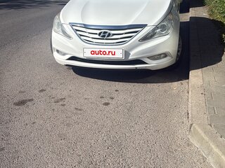 2011 Hyundai Sonata VI (YF), белый, 750000 рублей, вид 1