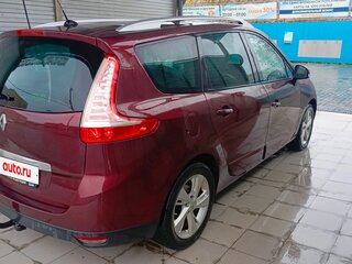 2014 Renault Scenic Grand III Рестайлинг 2, красный, 1300000 рублей, вид 3