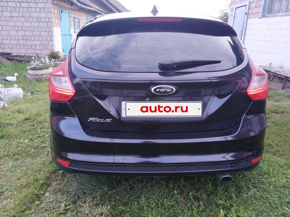 2011 Ford Focus III, чёрный, 730000 рублей - вид 4