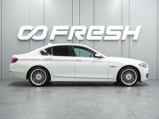 2014 BMW 5 серии 528i xDrive VI (F10/F11/F07) Рестайлинг, белый, 2267000 рублей, вид 5