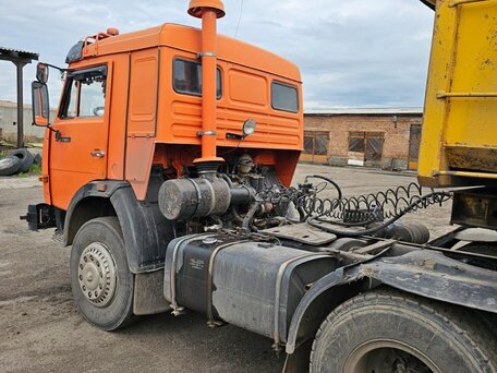2004 КамАЗ 54115, жёлтый, 1000000 рублей, вид 5