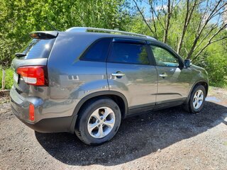 2017 Kia Sorento II Рестайлинг, серый, 1850000 рублей, вид 4