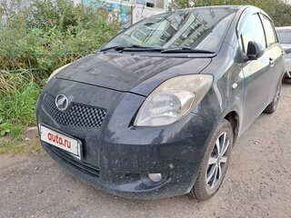 2006 Toyota Vitz II (XP90), чёрный, 650000 рублей, вид 3