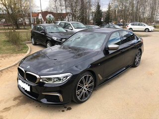 2019 BMW 5 серии M550d xDrive VII (G30/G31/G38), чёрный, 6000000 рублей, вид 1
