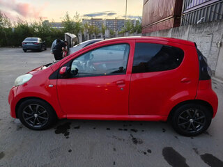 2011 Citroen C1 I Рестайлинг, красный, 305000 рублей, вид 4