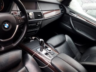 2009 BMW X5 30i II (E70), серебристый, 1350000 рублей, вид 3