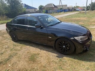 2009 BMW 3 серии 318i V (E90/E91/E92/E93) Рестайлинг, чёрный, 900000 рублей, вид 4