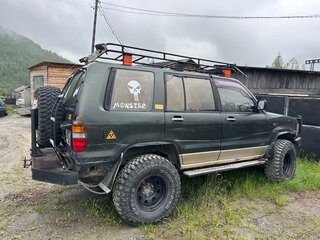 1995 Isuzu Bighorn II, зелёный, 550000 рублей, вид 5