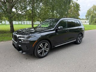 2025 BMW X7 40i I (G07) Рестайлинг, чёрный, 11650000 рублей, вид 4