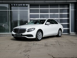 2018 Mercedes-Benz E-Класс 220 d V (W213, S213, C238), белый, 3950000 рублей, вид 1