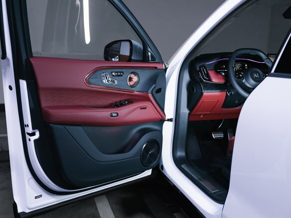 2026 Zeekr 8X 70 kWh, белый, 11428000 рублей - вид 14