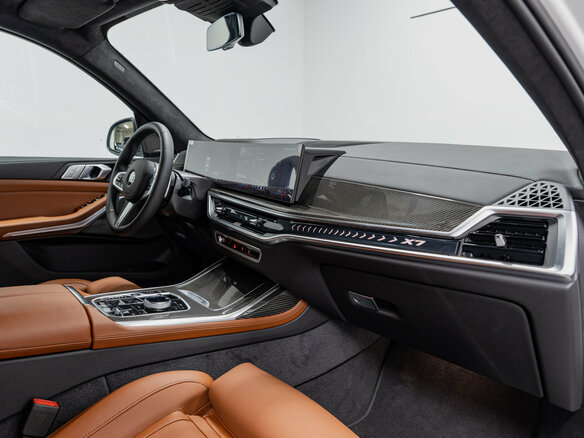 2026 BMW X7 40i I (G07) Рестайлинг, белый, 16350000 рублей - вид 14