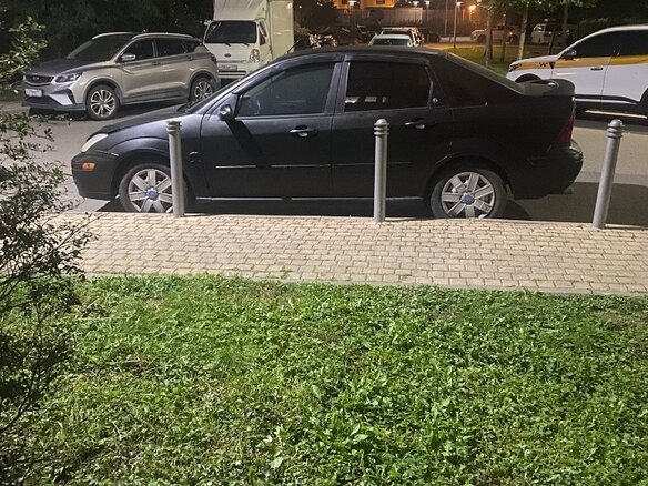 2000 Ford Focus I (North America), чёрный, 265000 рублей - вид 1
