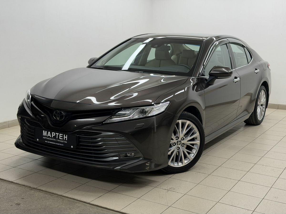 Открыть фотографии: Toyota Camry VIII (XV70)