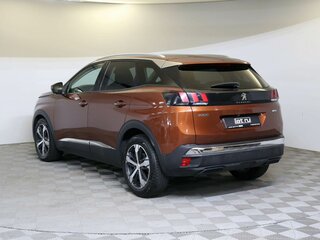 2017 Peugeot 3008 II, оранжевый, 1650000 рублей, вид 5