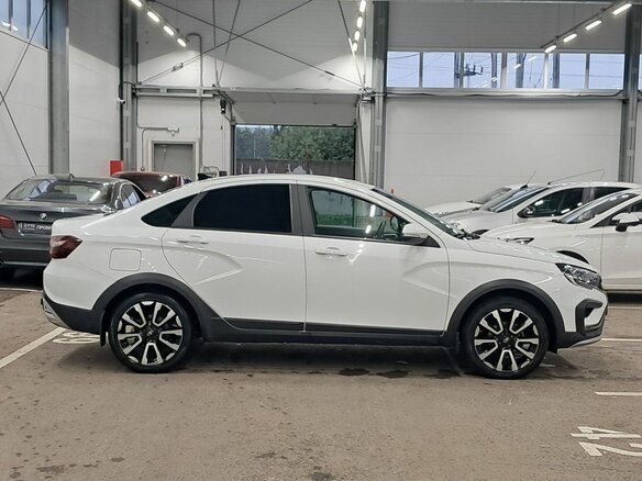2023 Lada (ВАЗ) Vesta Cross I Рестайлинг (NG), белый - вид 3