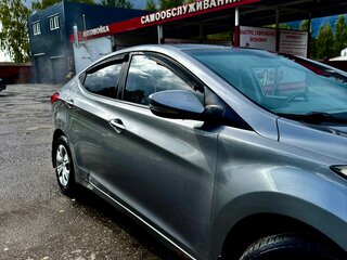 2013 Hyundai Elantra V (MD) Рестайлинг, серебристый, 575000 рублей, вид 3