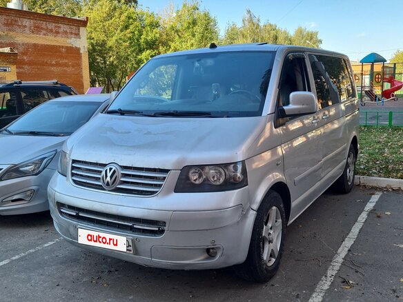 2004 Volkswagen Caravelle SWB 4MOTION T5, серебристый, 1080000 рублей