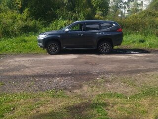 2017 Mitsubishi Pajero Sport III, серый, 2450000 рублей, вид 2