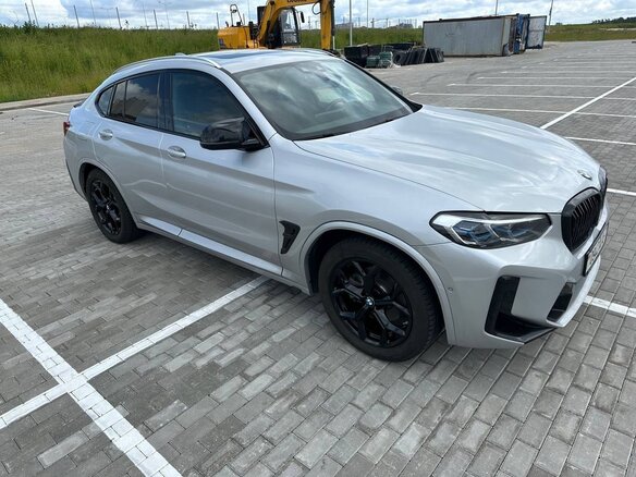 2021 BMW X4 30i II (G02) Рестайлинг, серебристый, 3595561 рублей - вид 3