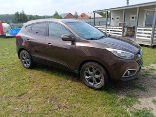 2013 Hyundai ix35 I, коричневый, 1300000 рублей, вид 2