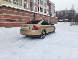 2008 Volvo S40 II Рестайлинг, золотистый, 700000 рублей, вид 5