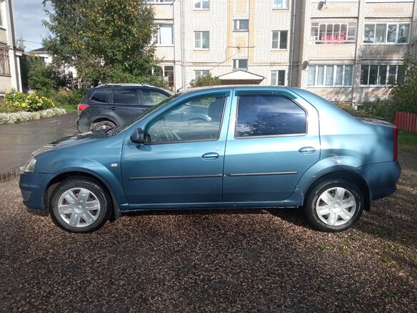 2013 Renault Logan I Рестайлинг, синий, 500000 рублей - вид 6