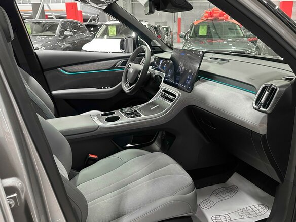 2026 Geely Galaxy M7, серебристый, 3617000 рублей - вид 17