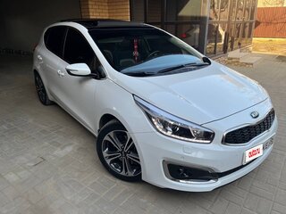 2016 Kia Ceed II Рестайлинг, белый, 1780000 рублей, вид 4