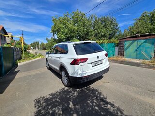 2019 Volkswagen Tiguan II, белый, 2400000 рублей, вид 4