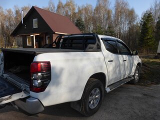 2020 Mitsubishi L200 V Рестайлинг, белый, 3600000 рублей, вид 3