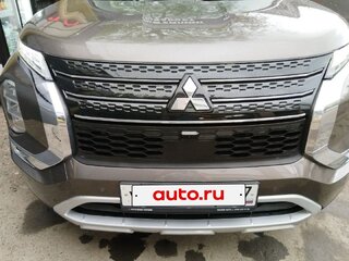 2022 Mitsubishi Outlander IV, серый, 3900000 рублей, вид 1