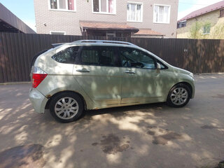2005 Honda FR-V, золотистый, 400000 рублей, вид 2