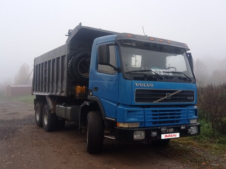 2001 Volvo FM, синий, 2700000 рублей, вид 1