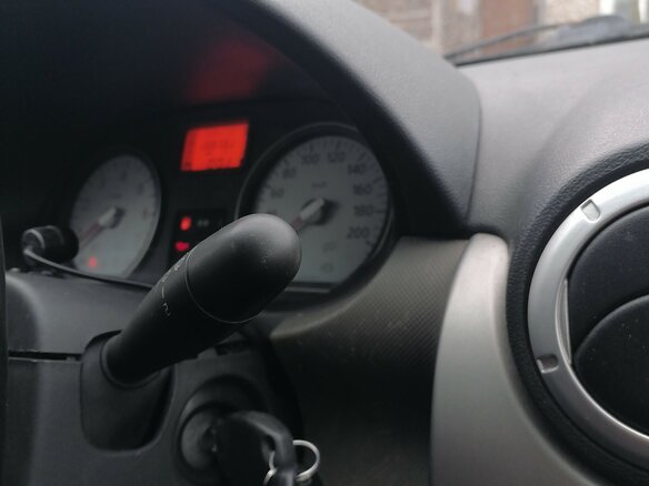 2012 Renault Logan I Рестайлинг, серый, 290000 рублей - вид 6