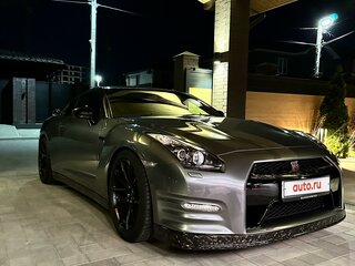 2010 Nissan GT-R I, серый, 9000000 рублей, вид 4