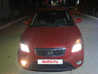2011 Kia Rio II Рестайлинг, красный, 550000 рублей, вид 2