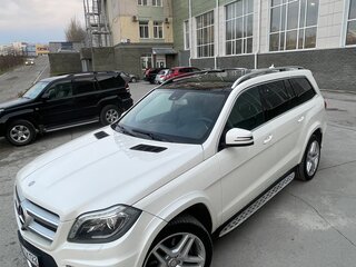 2013 Mercedes-Benz GL-Класс 350 II (X166), белый, 3000000 рублей, вид 1